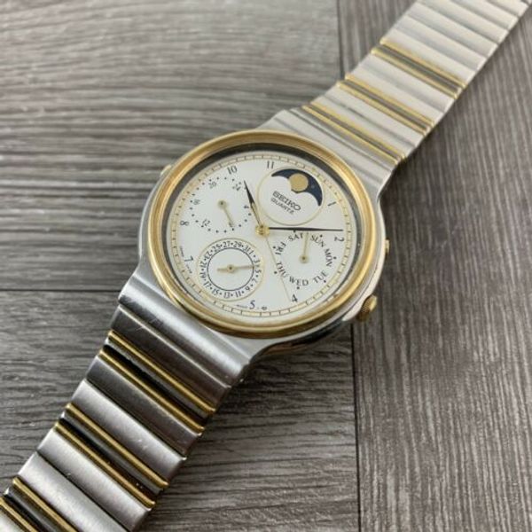 Vintage Rare Seiko Stainless Steel & Gold 7F39-6000 Moon Phase Calendar  Running | WatchCharts