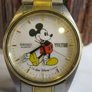 Vintage Two Tone Disney Mickey Mouse Mens Seiko 5y23-8229 Quartz W  Wristwatch RP | WatchCharts