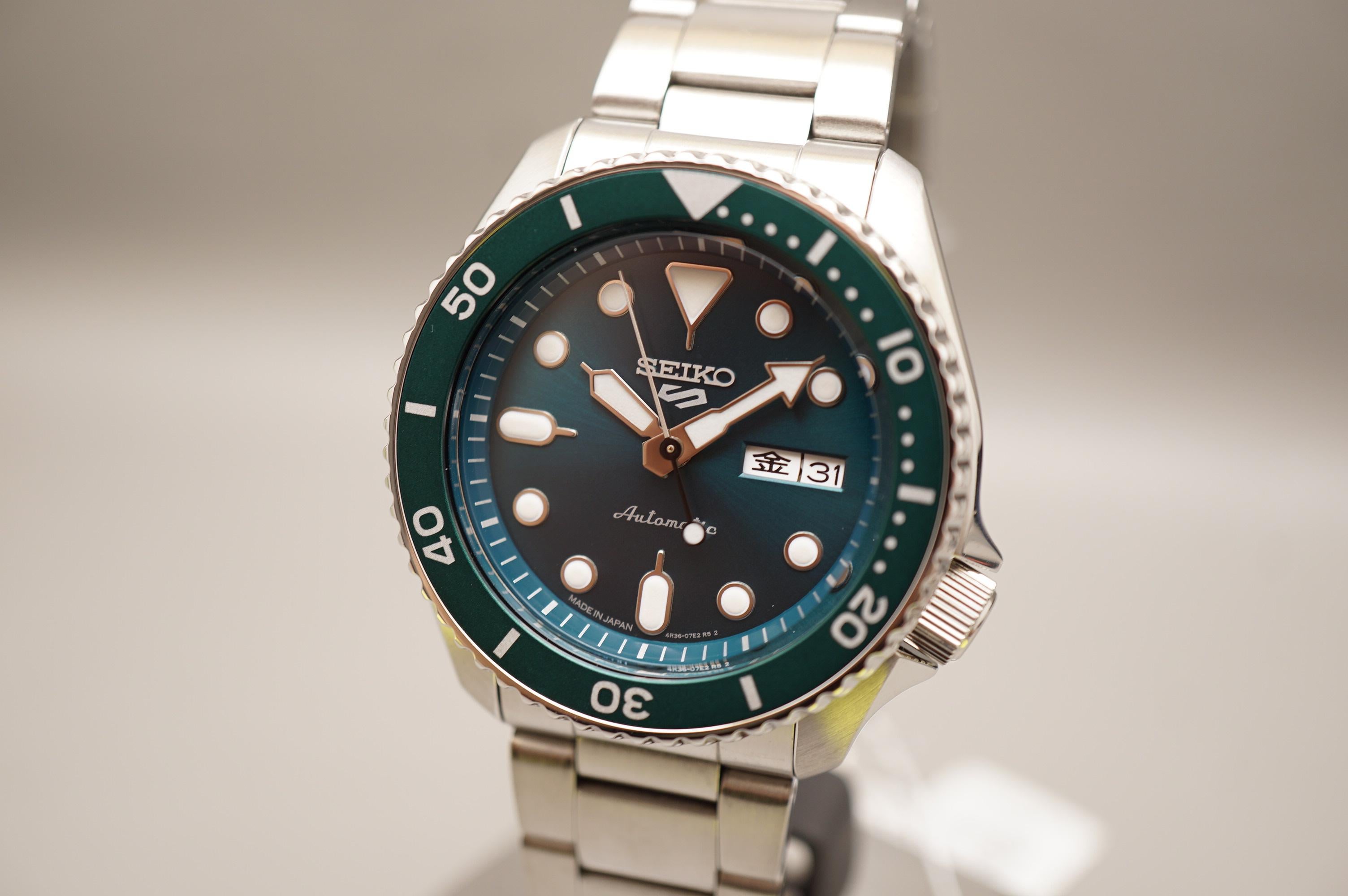 WTS New Seiko 5 Sports SBSA011 4R36 JDM 5KX Sports Style Green Dial Automatic Watch 220 WatchCharts Marketplace CA