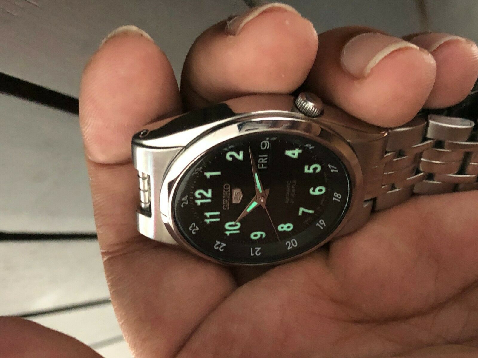 Seiko 5 SNK587 Black MILITARY dial Vintage 7S26 Field Watch