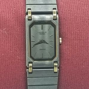 Vintage SEIKO LASSALE 2F50-5069 ladies Wrist Watch Quartz Square