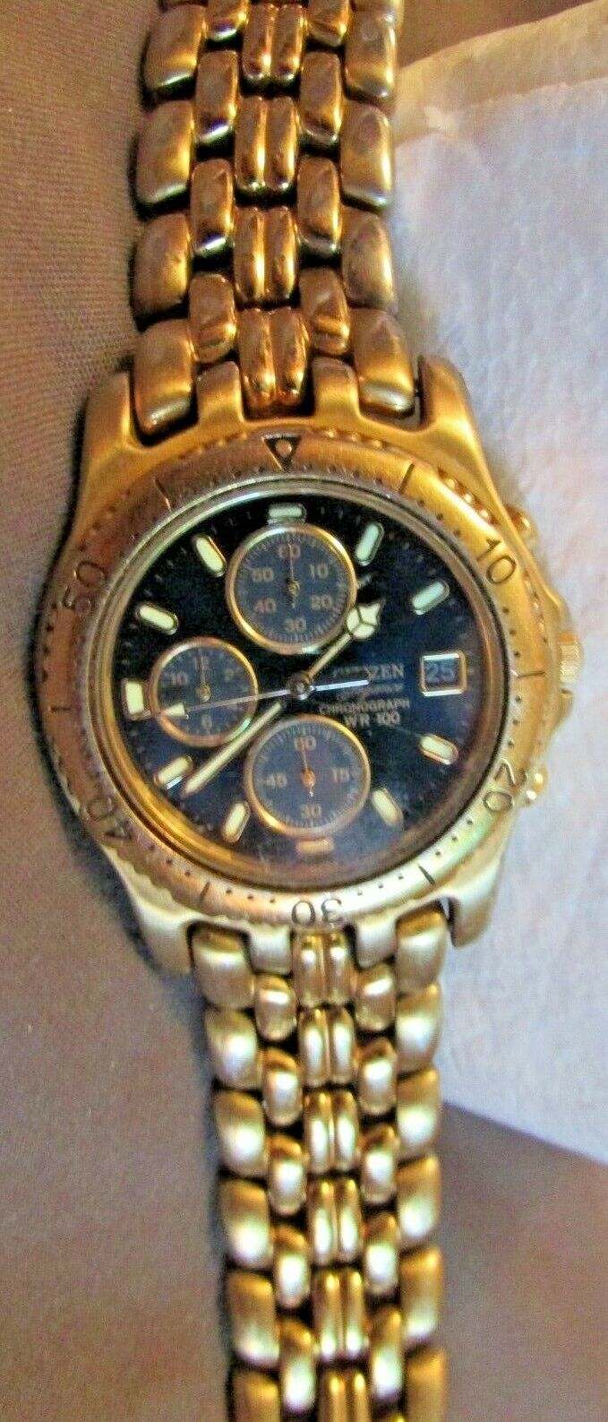 CITIZEN CHRONOGRAPH ゴールド文字盤クォーツ WR100 Citizen Chronograph WR 100 Watch Review - YouTube