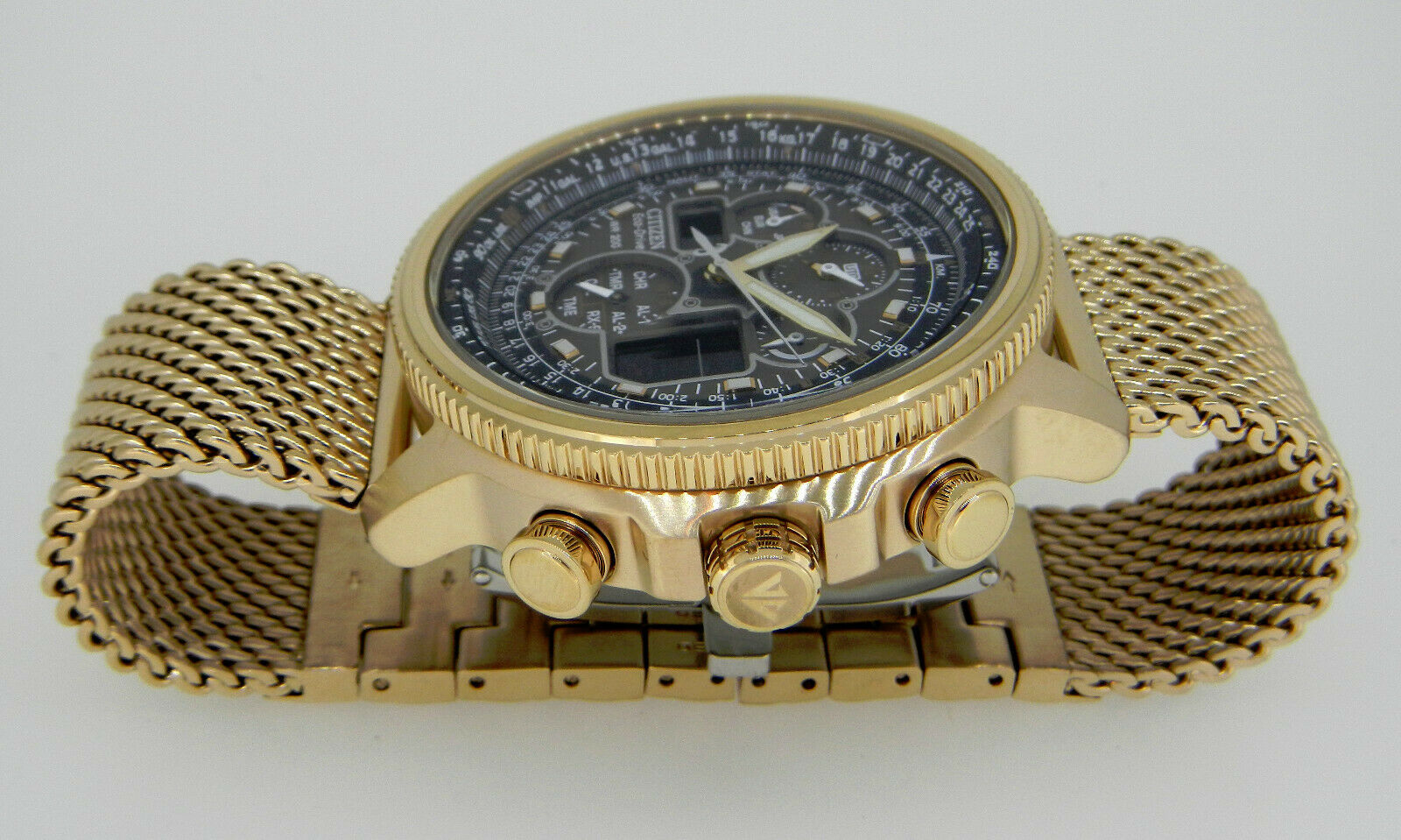 Citizen clearance navihawk gold