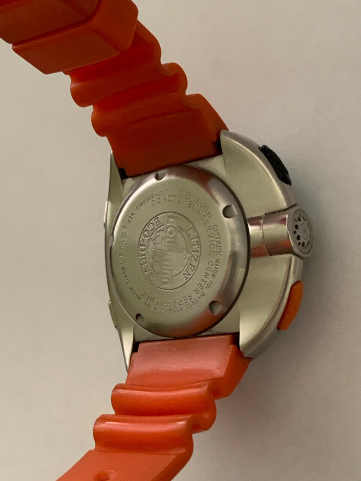 Citizen Eco-Drive Aqualand U107-S050138 Men's Digital Analog
