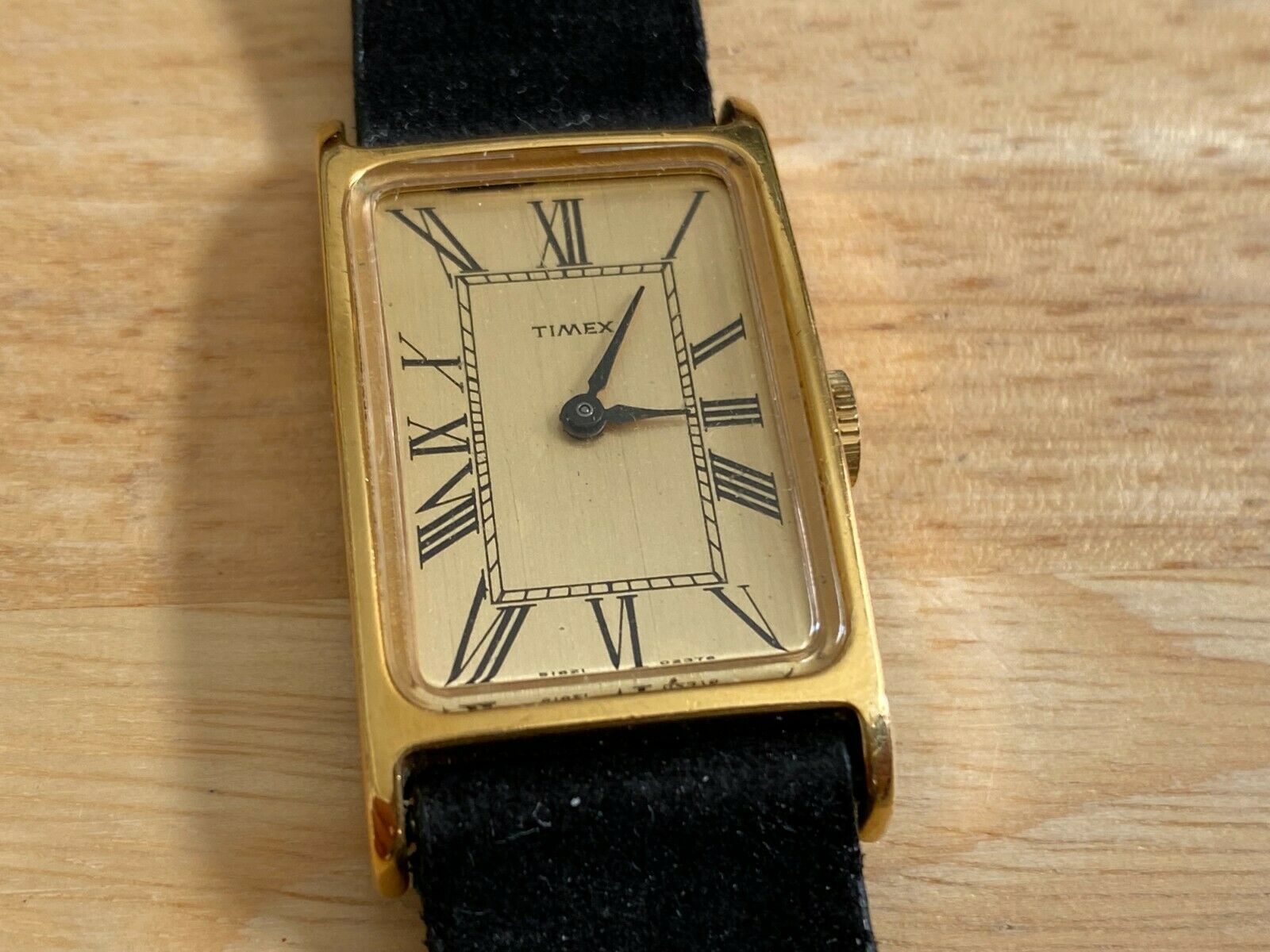 Vintage Timex Men Lady Gold Tone Roman Rectangle Hand-Wind Mechanical Watch  Hour | WatchCharts