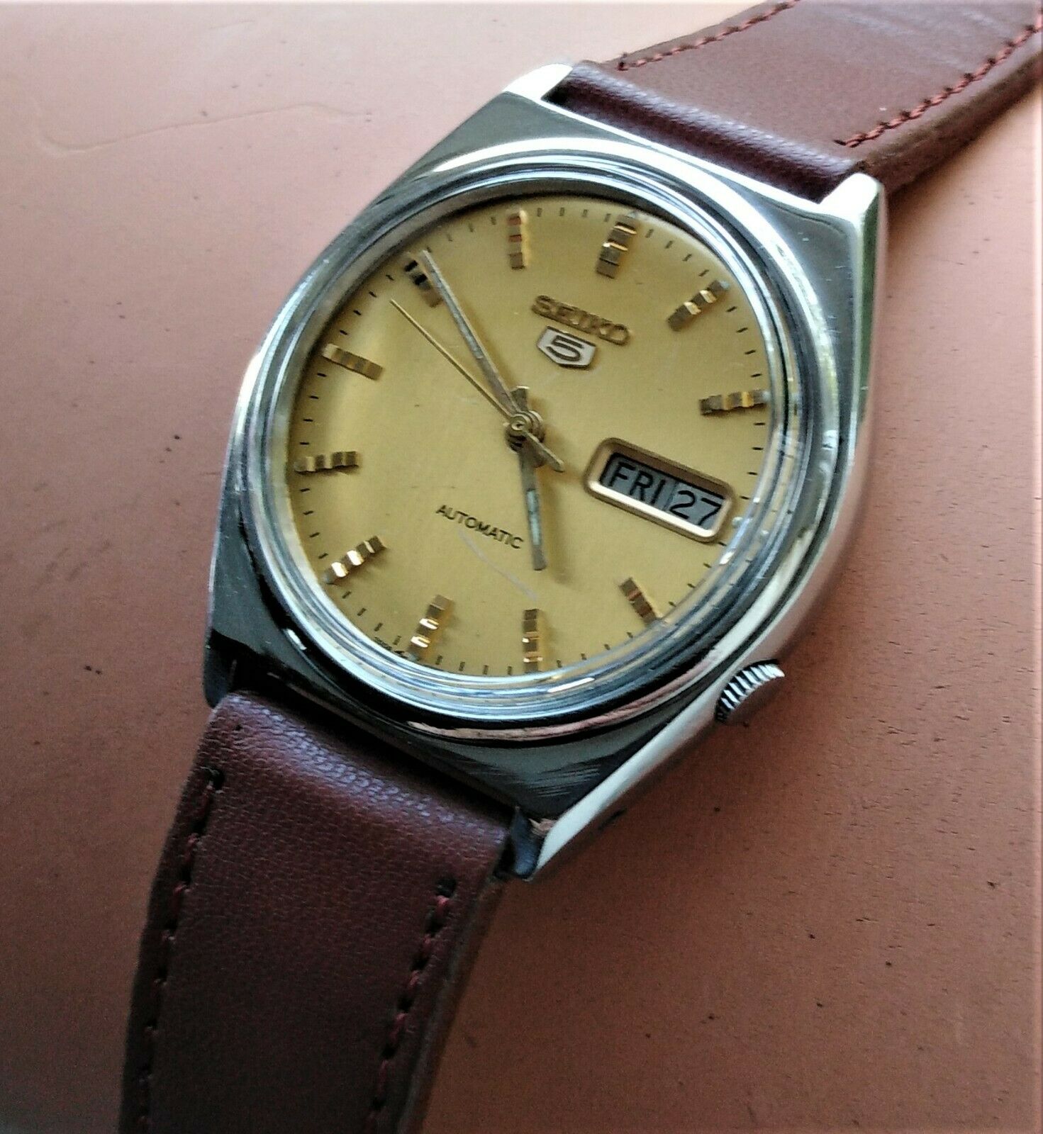 Superb GOLDEN Dial 1996 Men's SEIKO 5 Automatic Watch 7009-876A