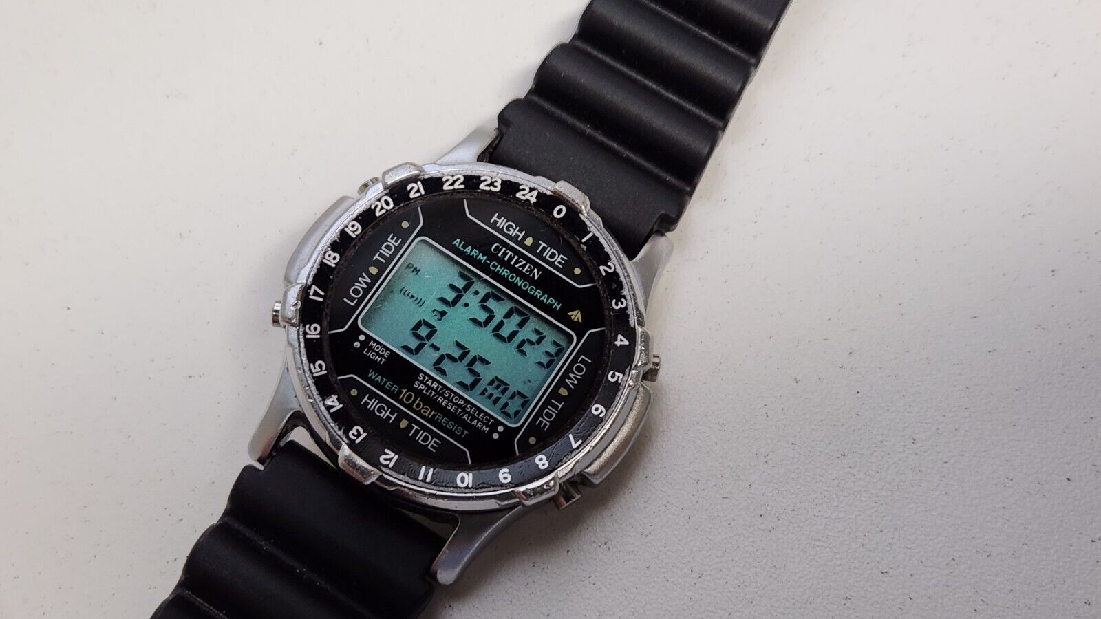 【公式】アクセサリーの激安通販 CITIZEN VINTAGE DIGITAL JAPAN IN MADE P110 WATCH 時計