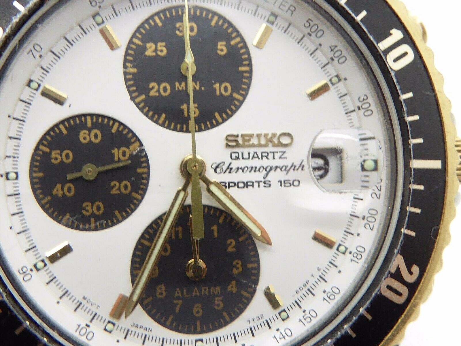 Vintage Seiko Men's Quartz Sports 150 Chronograph Alarm 7T32-F039 Panda  Dial | WatchCharts