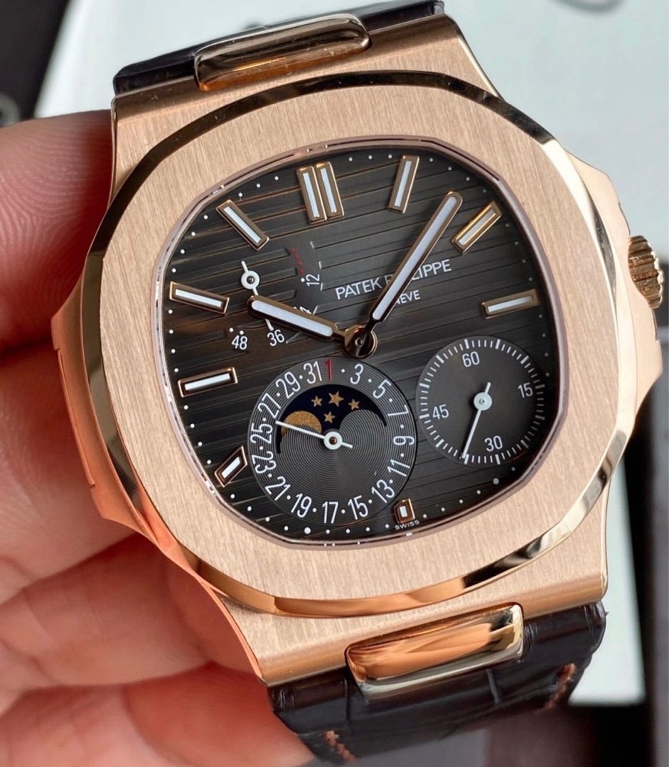 Preowned Y2009 Patek Philippe Nautilus Moonphase Rosegold Leather