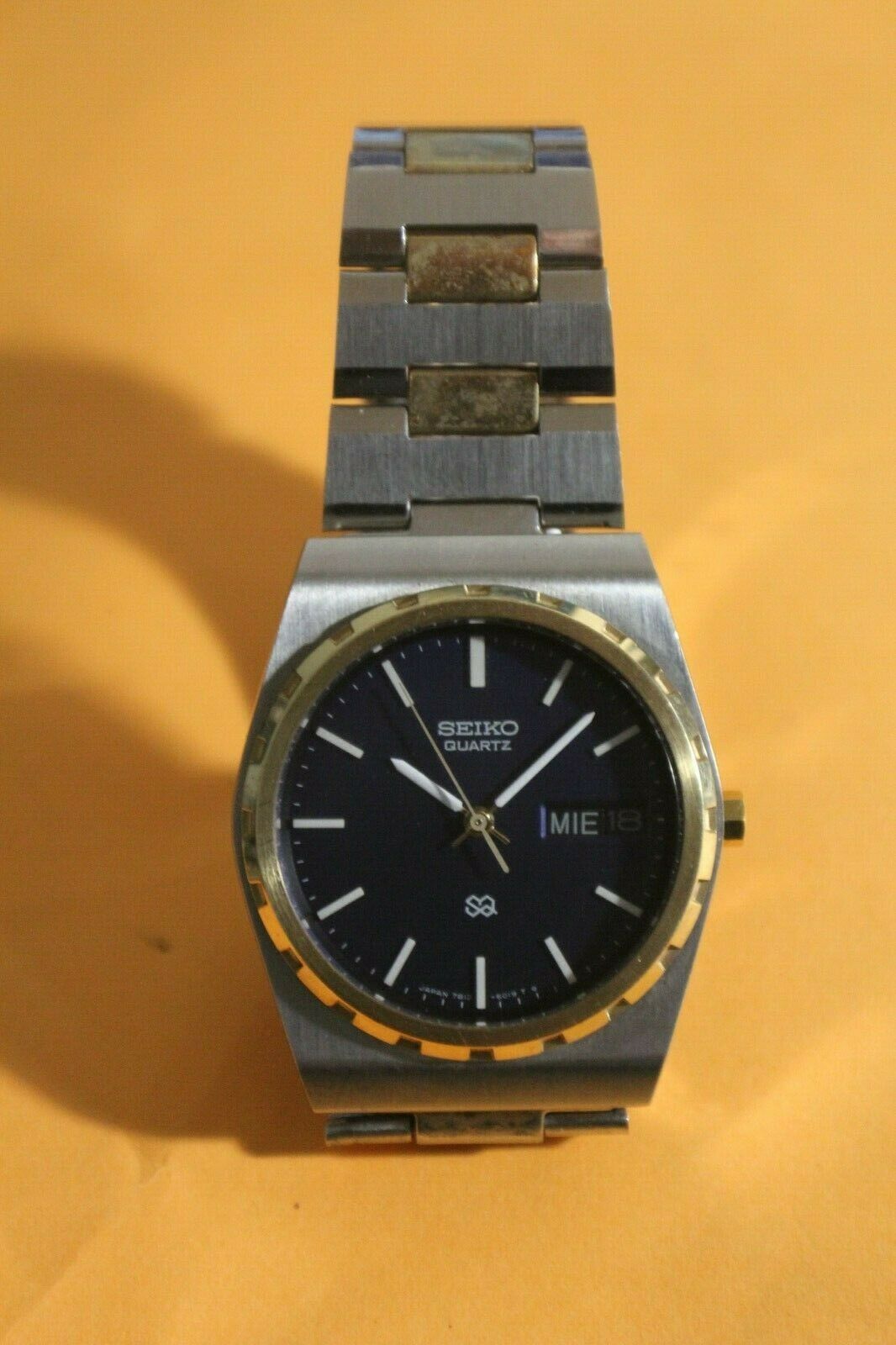 Krkoge WTS] NOS 1978 Seiko SQ 7813-6019 - white waffle dial - cool