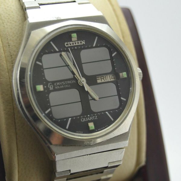 Vintage Citizen Crystron Solar Cell Original Band Men's Wrist
