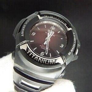 VINTAGE CASIO G-SHOCK TITANIUM WATCH GIEZ GS-500 1789 200M