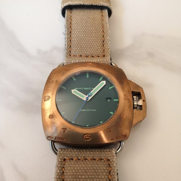 325 USD] Batiscafo Quadro45 bronze dive watch