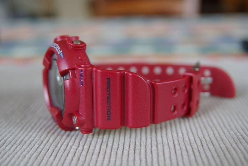 For Sale: Casio G-Shock Red Frogman DW-8201-GF | WatchCharts