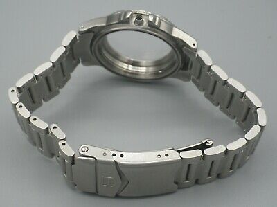 CASE and BRACELET for TAG HEUER 4000 series midsize. Parts