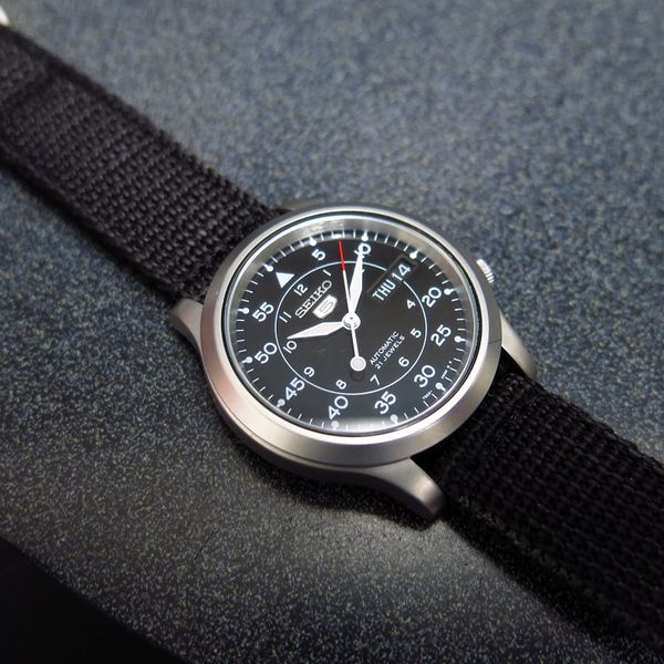 For sale Seiko SNK809 | WatchCharts Marketplace