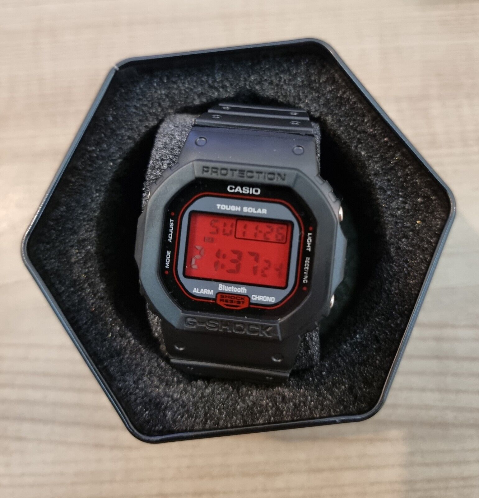 RARE! NEW CASIO G-SHOCK Adrenaline Red GW-B5600AR-1 Tough Solar