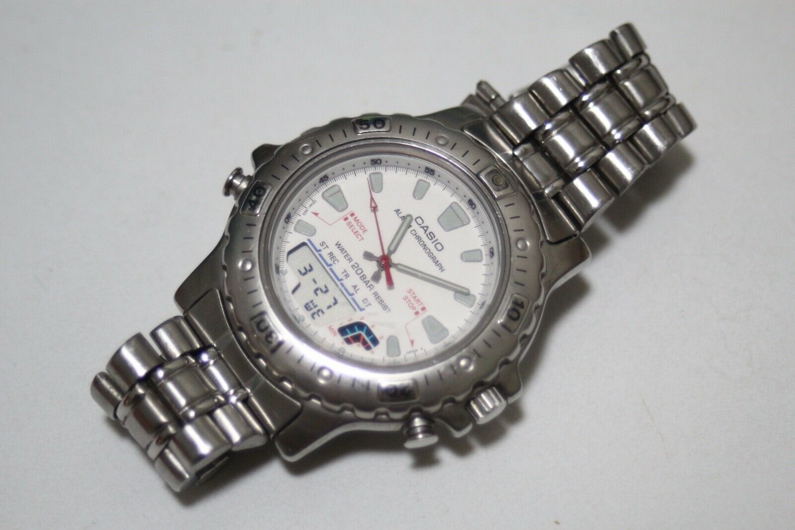 CASIO 744 AD-724 ALARM CHRONOGRAPH WRIST HAND WATCH 20BAR JAPAN 