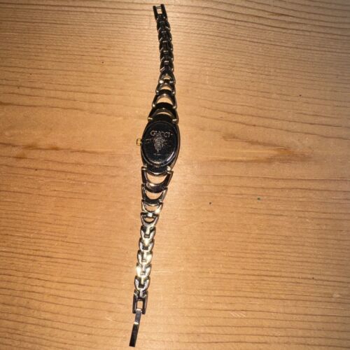 GUCCI腕時計 Authentic Gucci 1586 Ladies Watch Italy Swiss Stainless