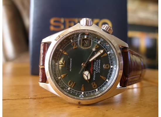 SEIKO Alpinist SCVF009 (4S15-6000) ? vintage w/ Green Dial (last chance -  price reduced) | WatchCharts