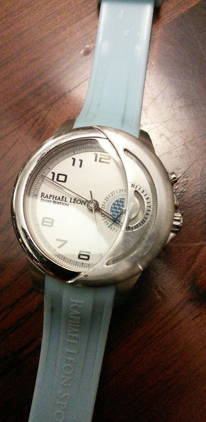 Raphael sales leon watch