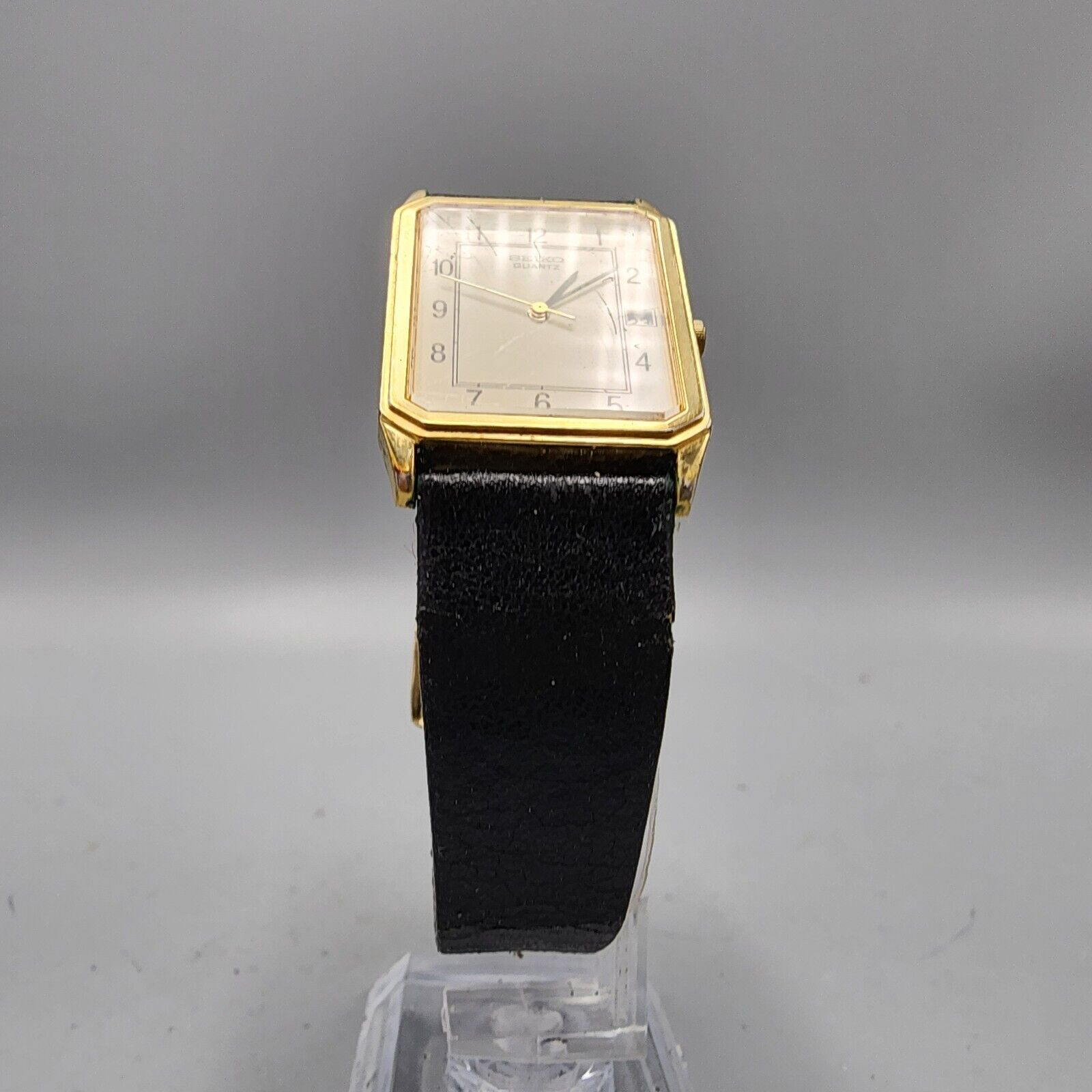 Vintage Seiko Tank Watch Men Gold Tone Cream Date 24mm 2A32-5209