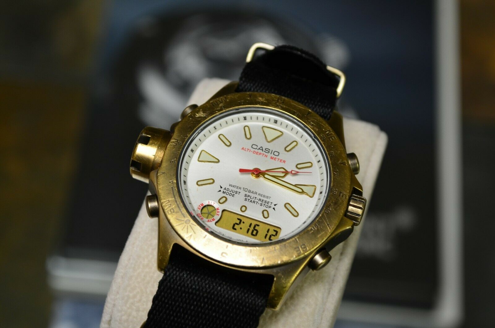 CASIO AW-713 ALTI-DEPTH METER BRONZE WATCH RARE JDM VINTAGE SENSOR 