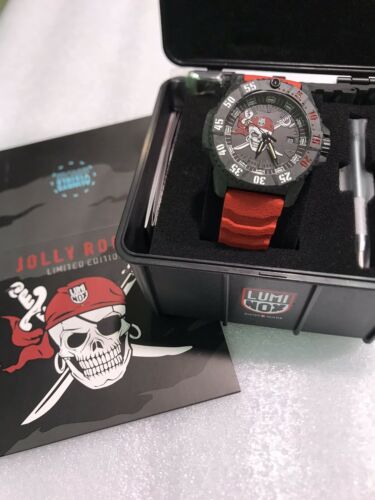 Luminox jolly sale roger