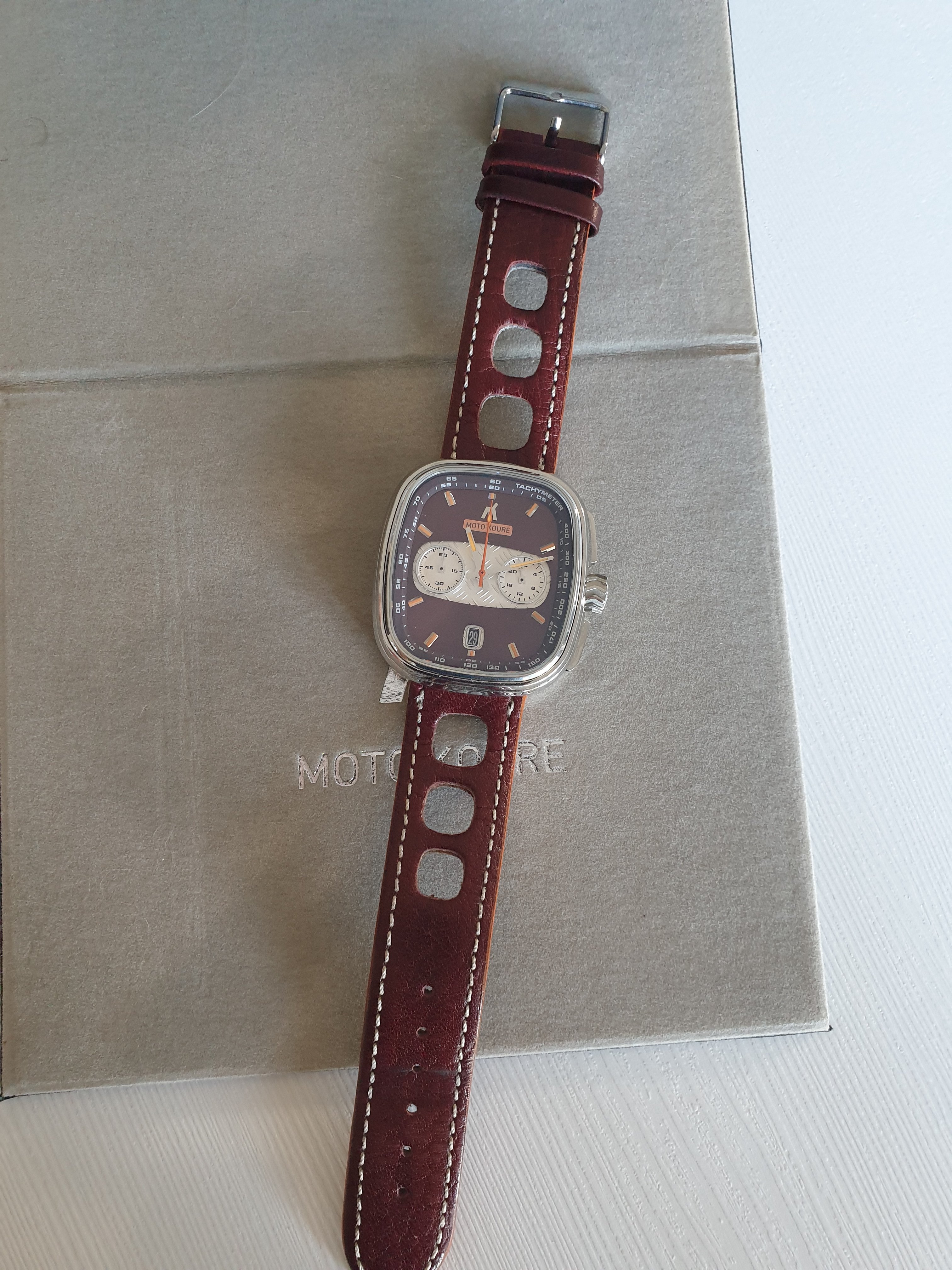 Moto koure outlet watch for sale