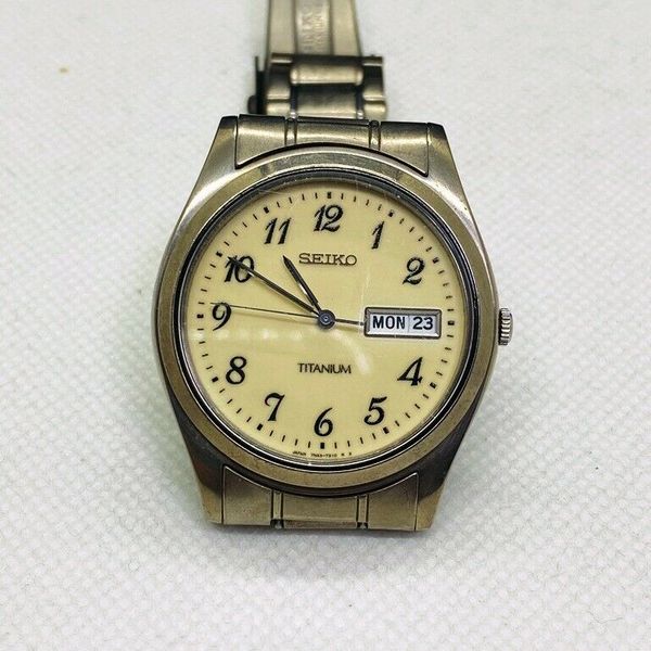 SEIKO セイコー チタニウム デイデイト 7N43-9090 SEIKO セイコー チタニウム デイデイト 7N43-9090 - メルカリ