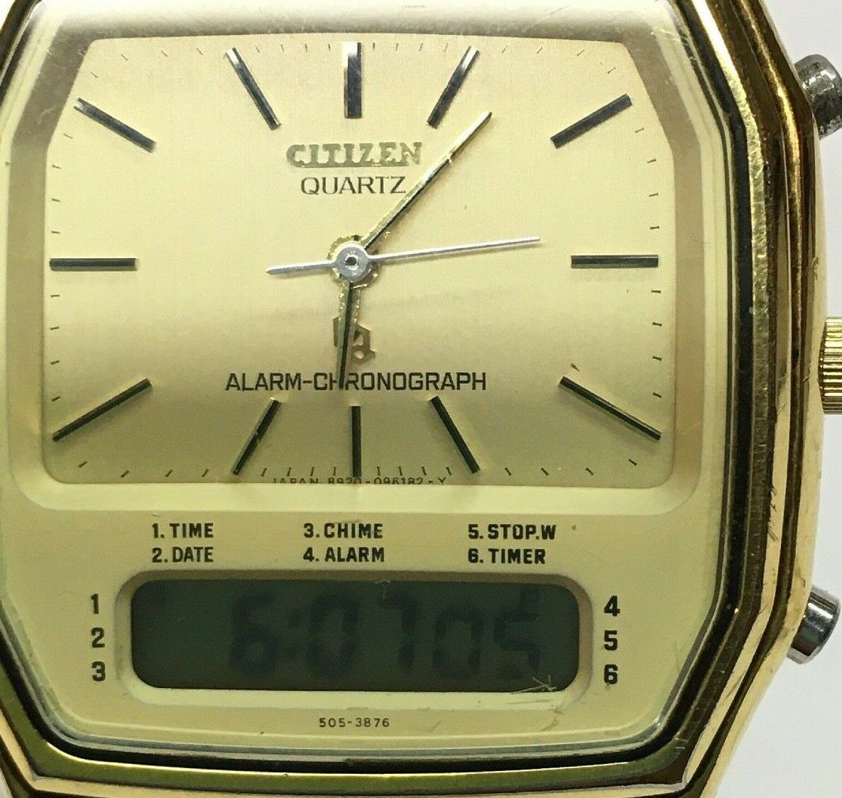 Vintage Citizen Quartz Alarm Chronograph Digital Mens Watch