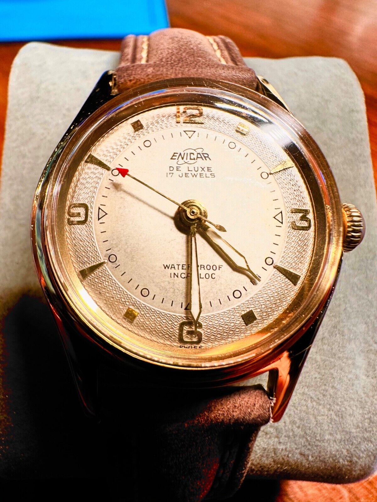 1957 Vintage Enicar De Luxe 17J Swiss Pie Pan Dial Watch 18K Gold 