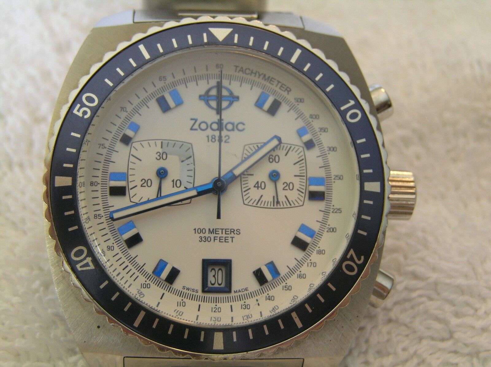3pt8 ???? GENUINE ZODIAC SEA DRAGON CHRONOGRAPH QUARTZ WATCH