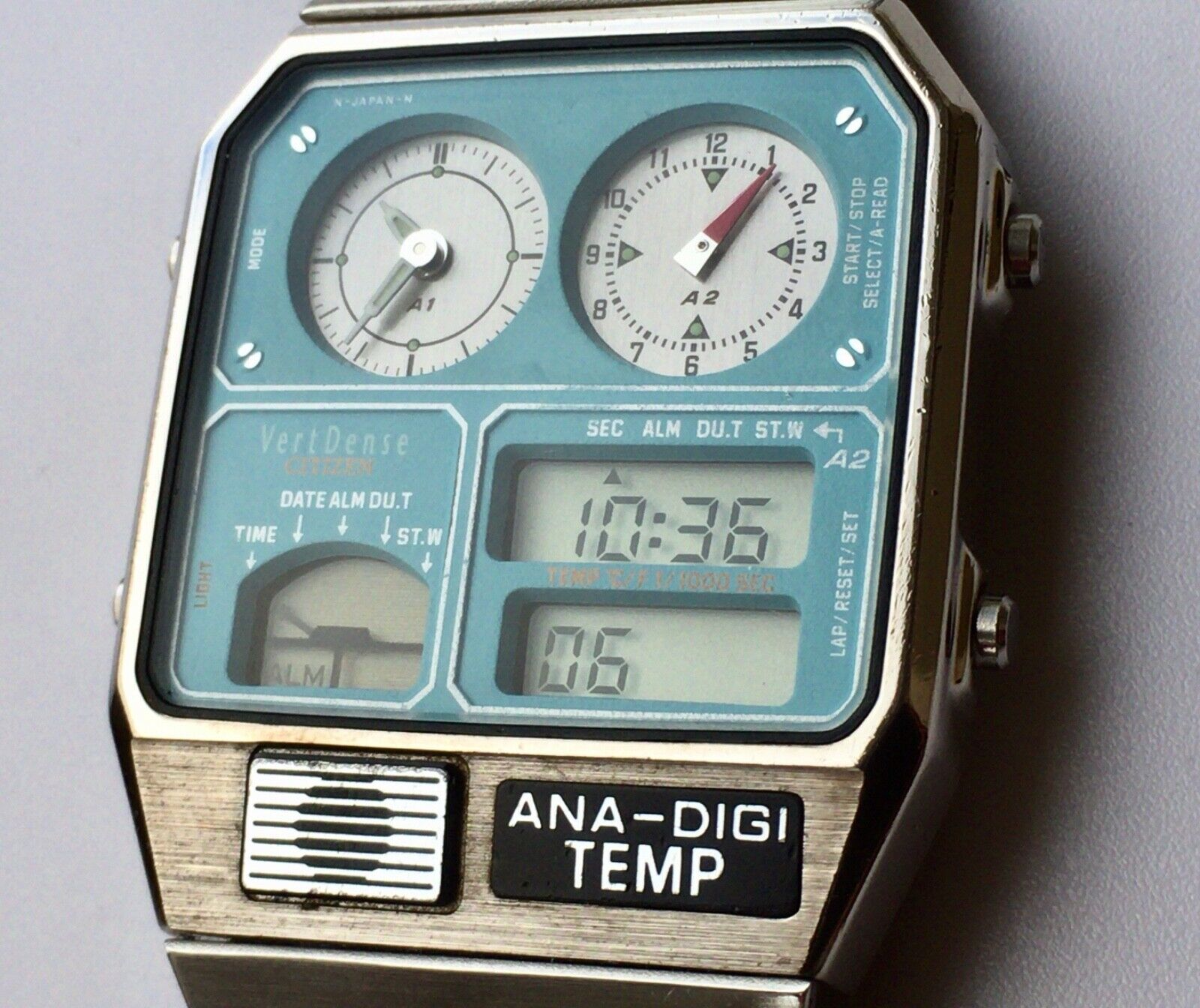 CITIZEN ANA-DIGI TEMP Vert Dense 8987-Q01580 VINTAGE Limited