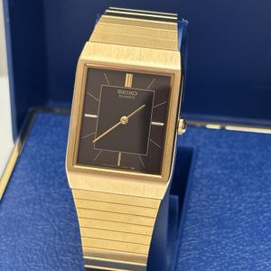 Neo Vintage 1984 SEIKO Tank 6530-5420 Gold Tone Black Dial Quartz