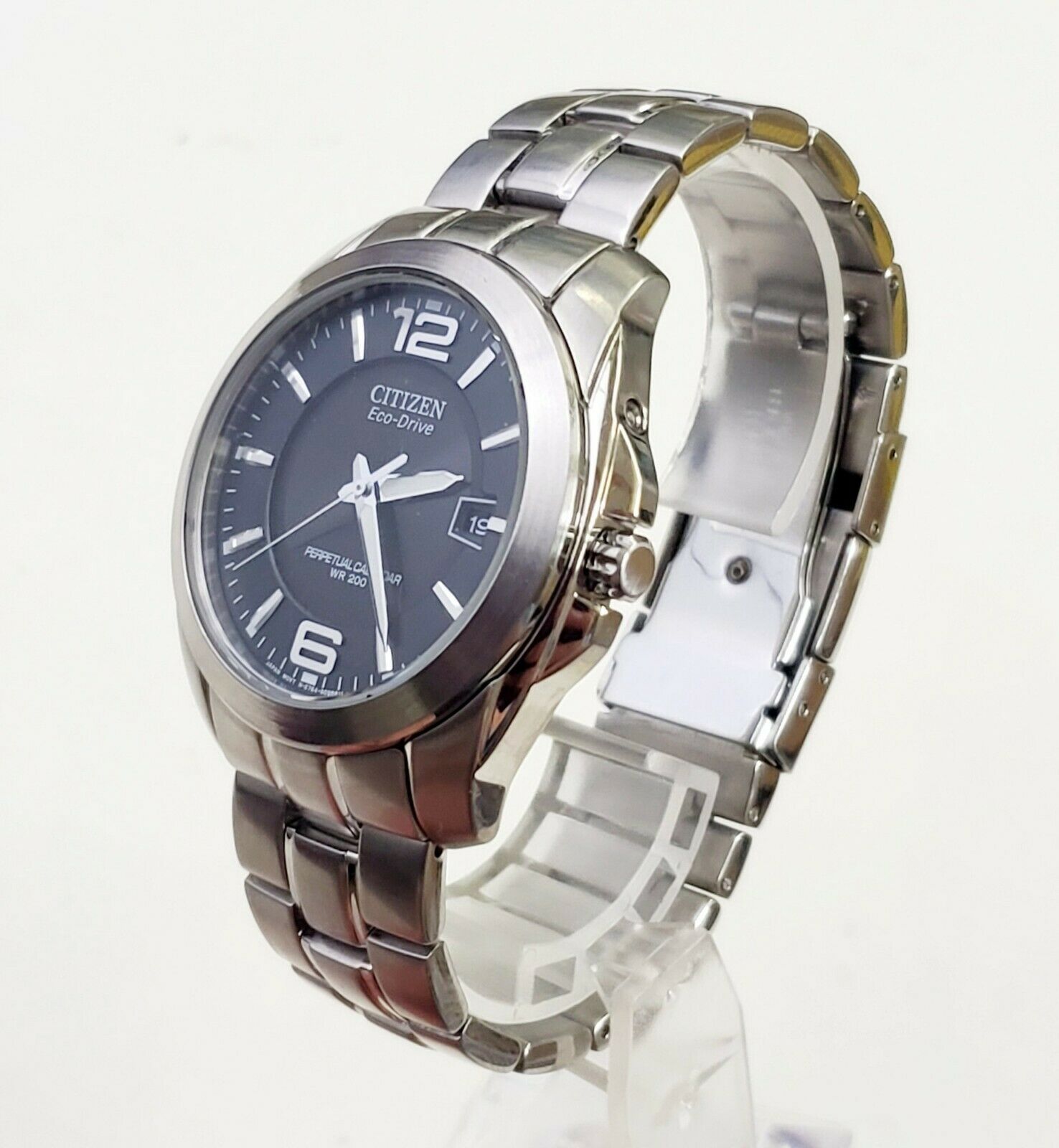 Citizen e764 2024