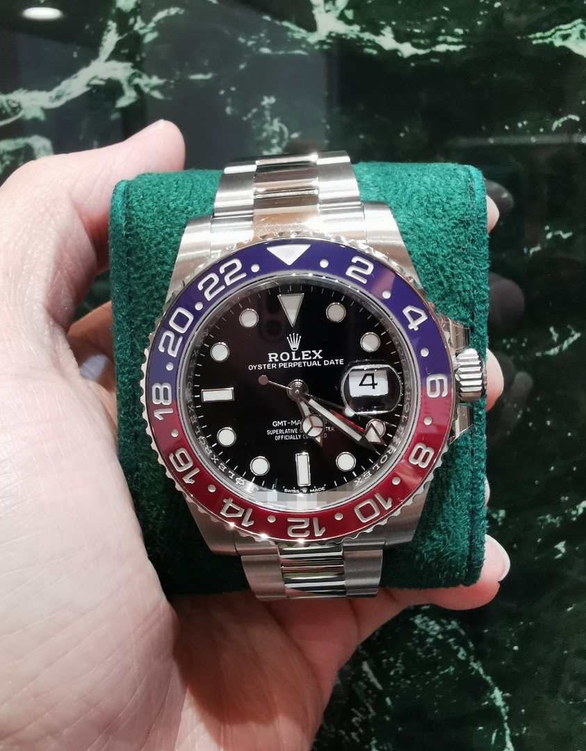 2022 Rolex Gmt master 2 steel ceramic Pepsi oyster 126710blro