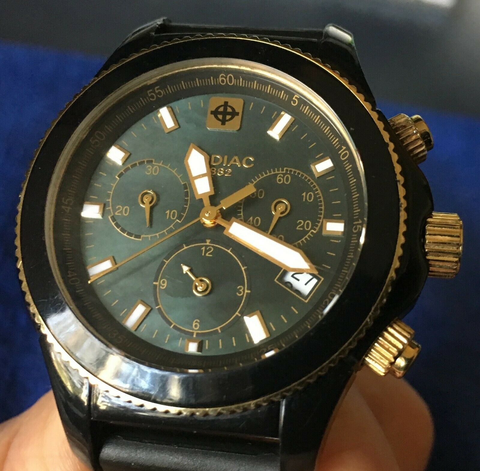 786cea8f-b6fd-48b3-bf40-