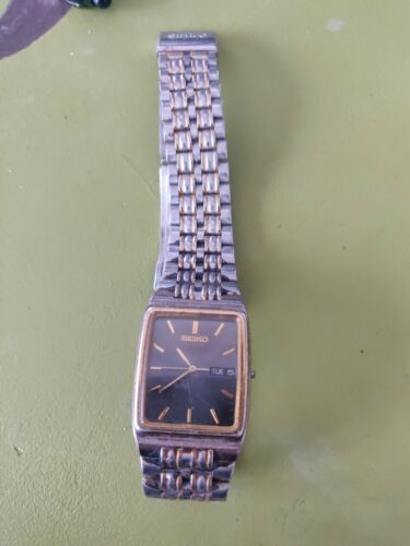 Vintage Seiko Mens 7N33 5A09 Two Tone Stainless Steel Band Watch