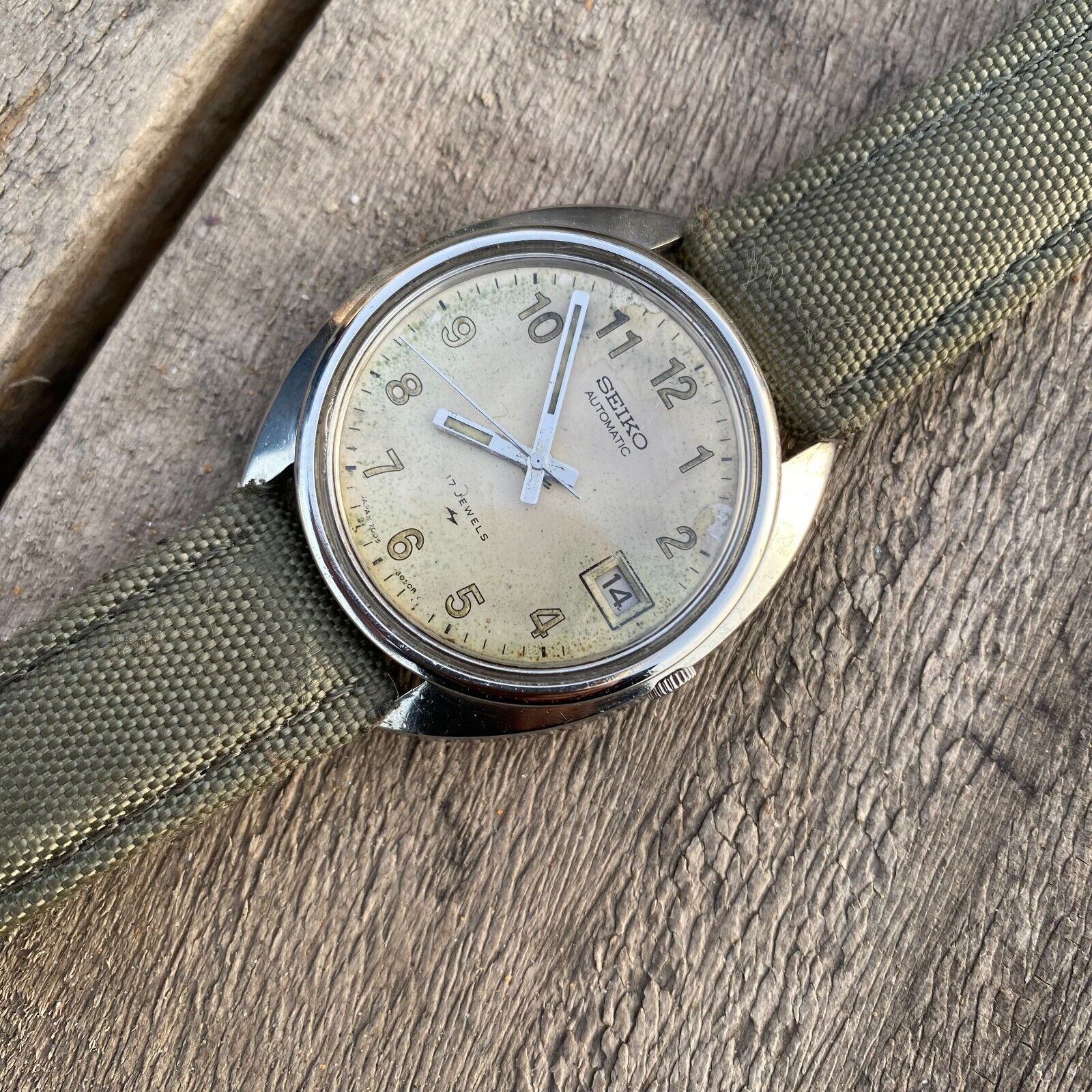 セイコー自動巻き7005-8032 1969 Military's Seiko 7005-8032 Automatic 'MAC-V SOG' Japan Made