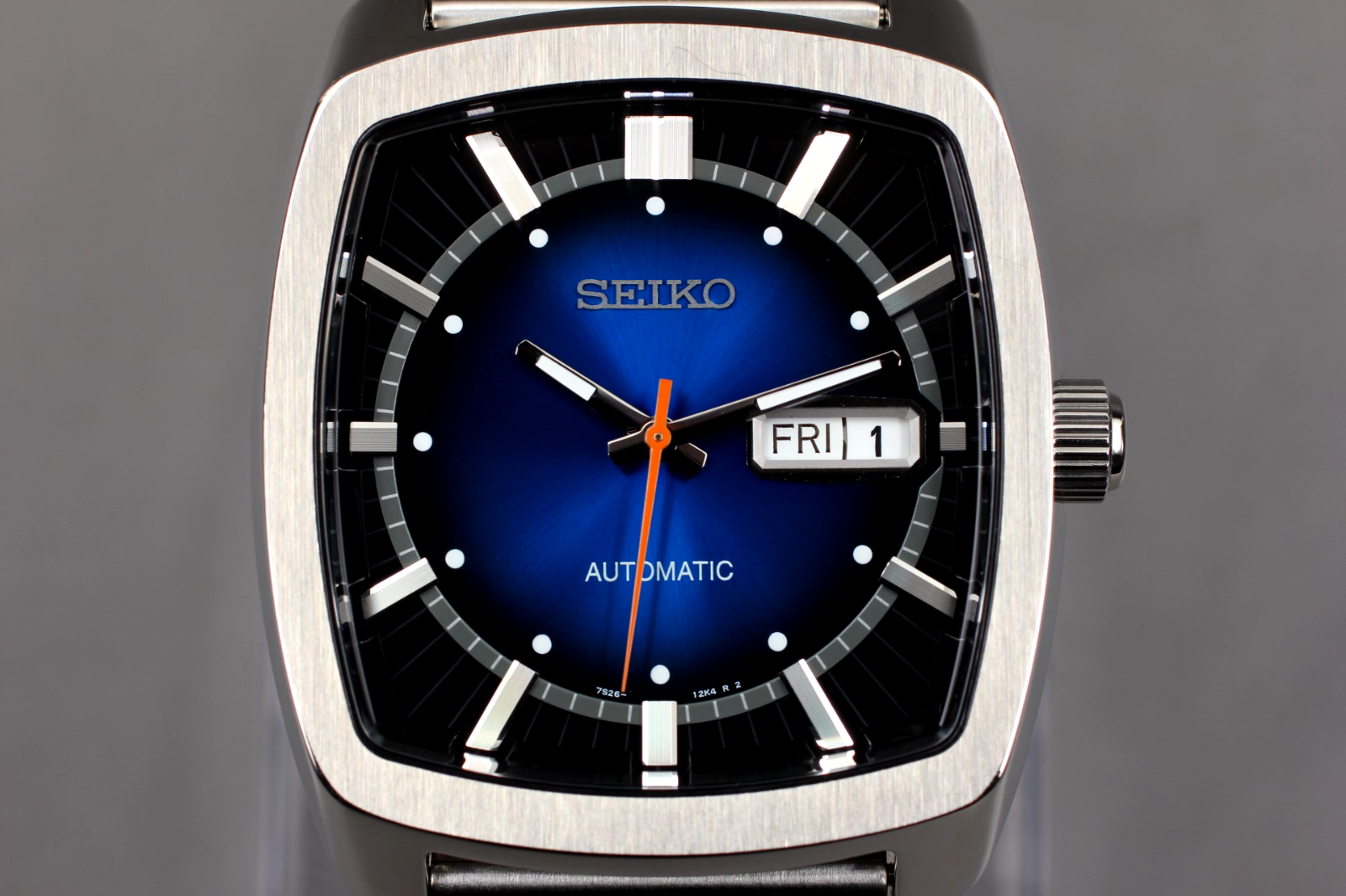 Seiko 7S26-04V0 SNKP23 Day Date 21 Jewels Automatic Mens Watch