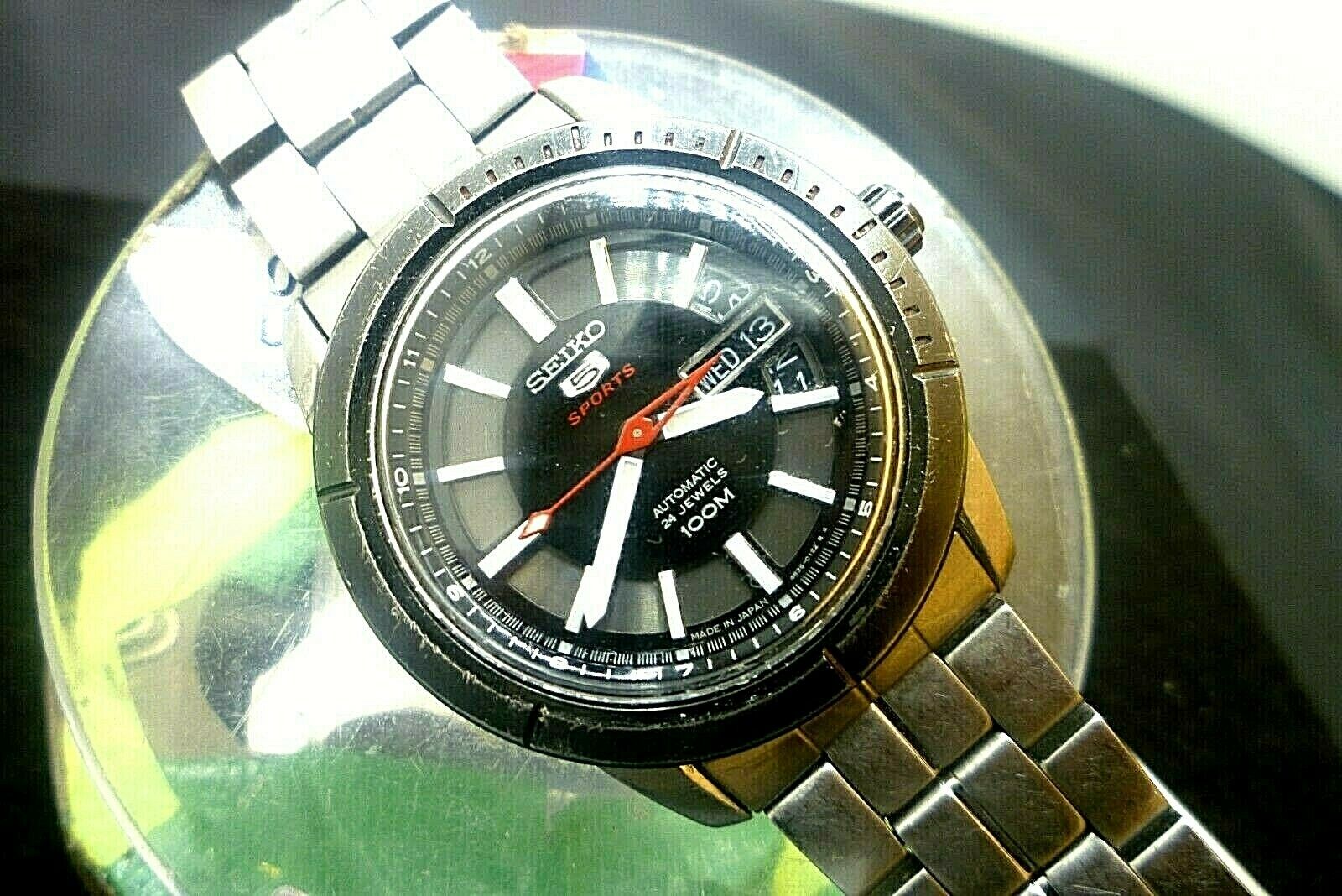 Mens 41mm SEIKO 5 SPORTS 24 jewels 4R36-01V0 Automatic SS 8 