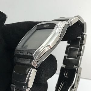 CASIO・カシオ データバンク BZX-100 B級腕時計・コレクション