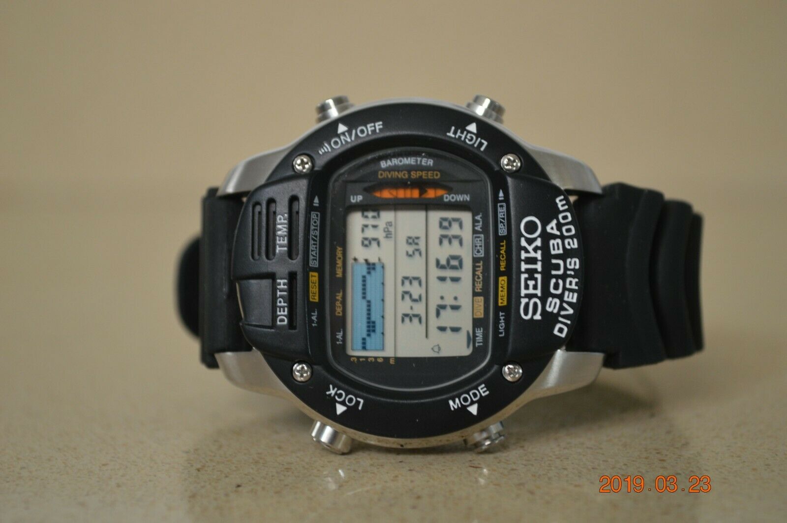 Super Rare Seiko M796 5A00 200m Dive Computer Scuba Diver s