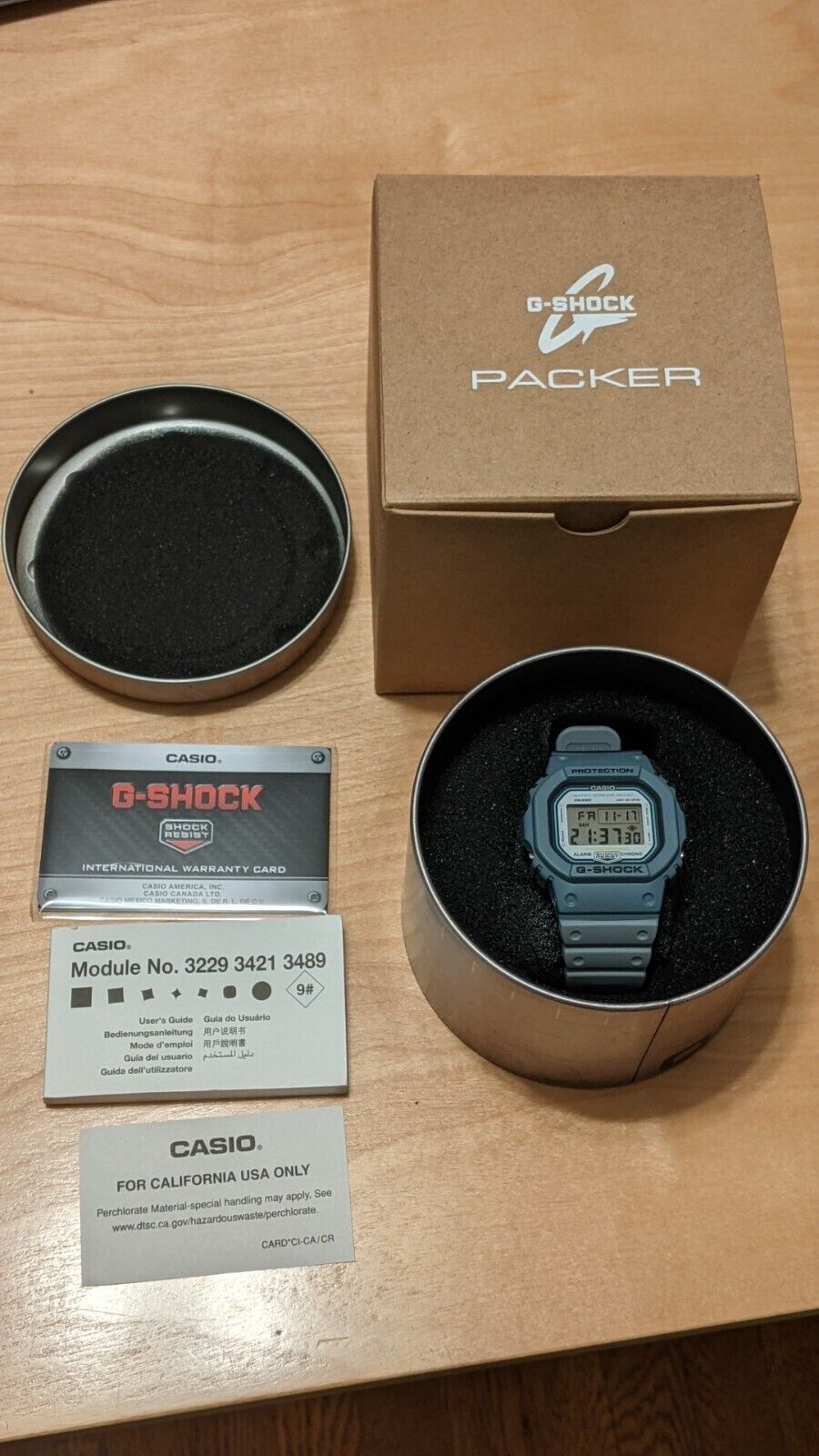 Casio G-Shock x Packer Limited Edition DW-5600PCK232 - w Casio G-Shock x Packer Limited Edition DW-5600PCK232 - w