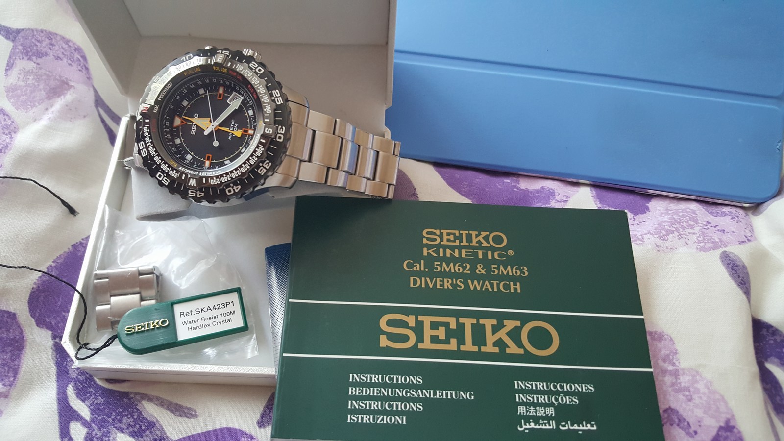 Seiko Kinetic SKA423P1 - dual bezel - multicoloured beast of a watch-  extremely rare - UK seller | WatchCharts