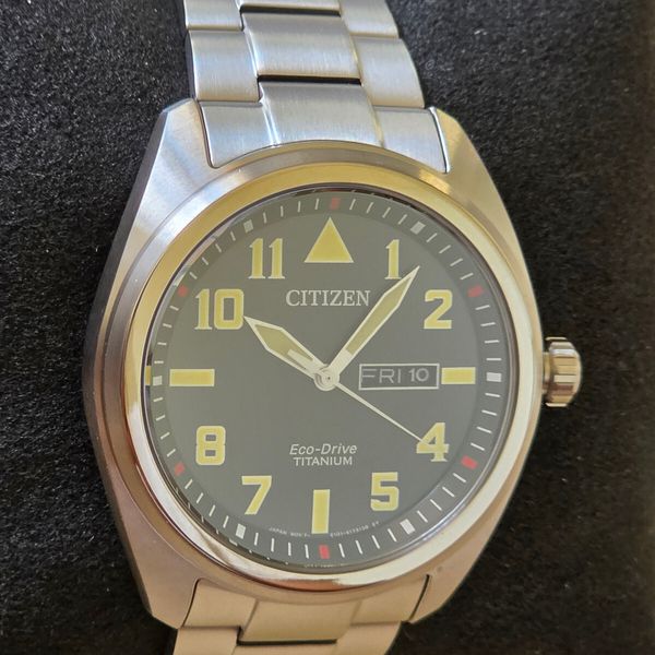 citizen-eco-drive-super-titanium-bm8560-53e-sapphire-crystal-black-dial