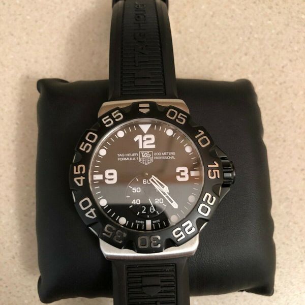 Best Looking Budget Rubber Watch Strap WAH1010.FT6026_K0011322 main image 0