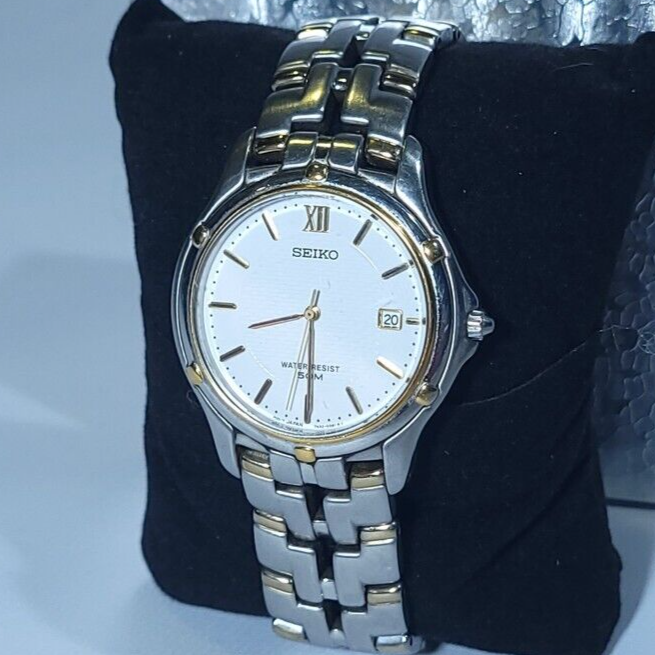 Vintage Seiko Men s Gold Silver Tone Date Indicator Quartz Watch