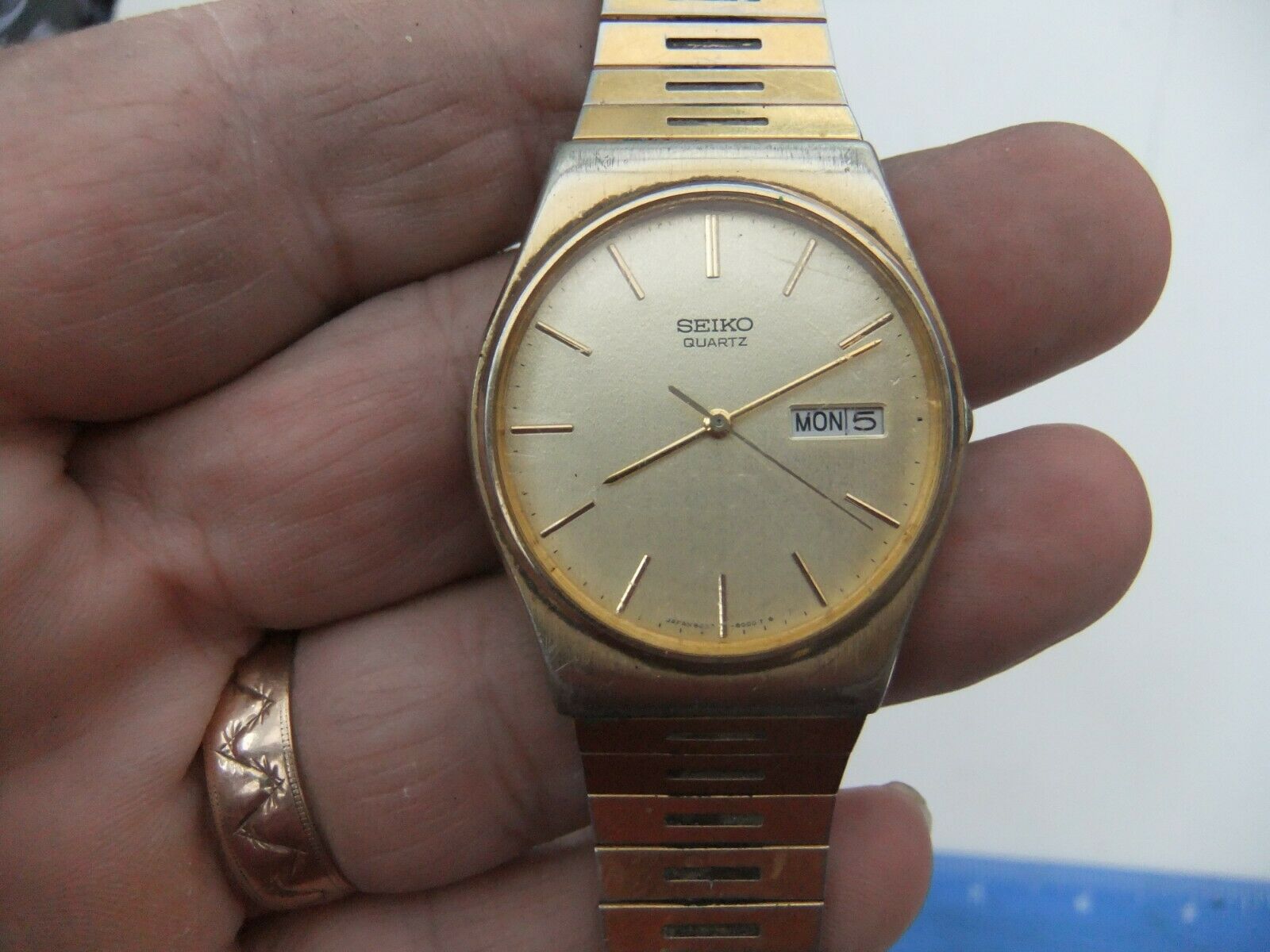 Seiko men's gold tone on sale watches